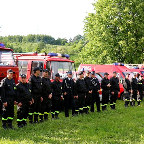 Przekazanie sprzętu dla Ochotniczych Straży Pożarnych